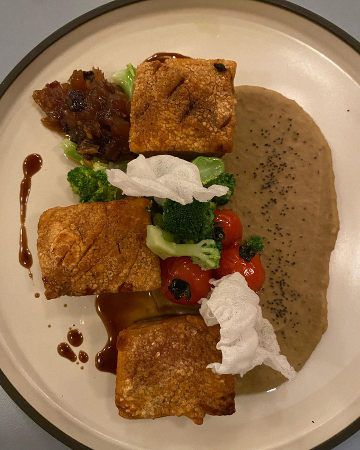 STH Restaurant