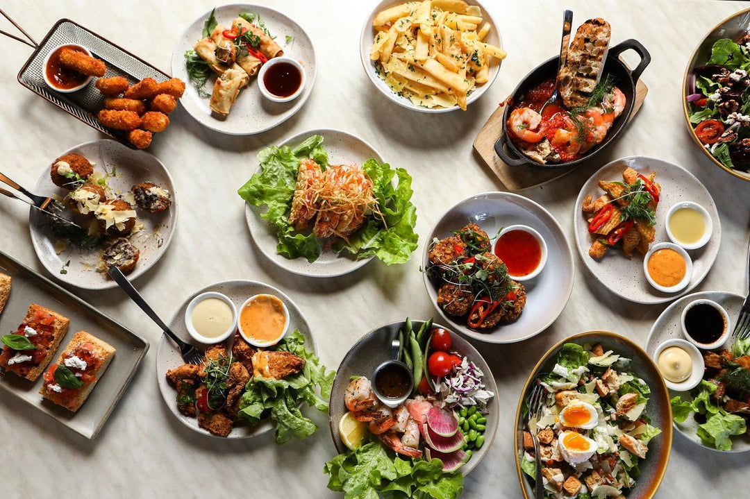 White Rhino Bar & Eats