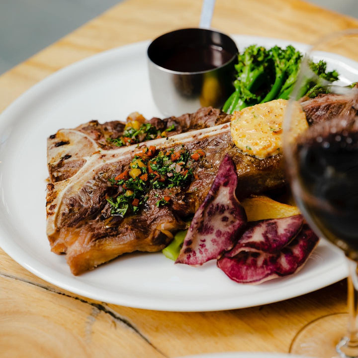 White Rhino Bar & Eats