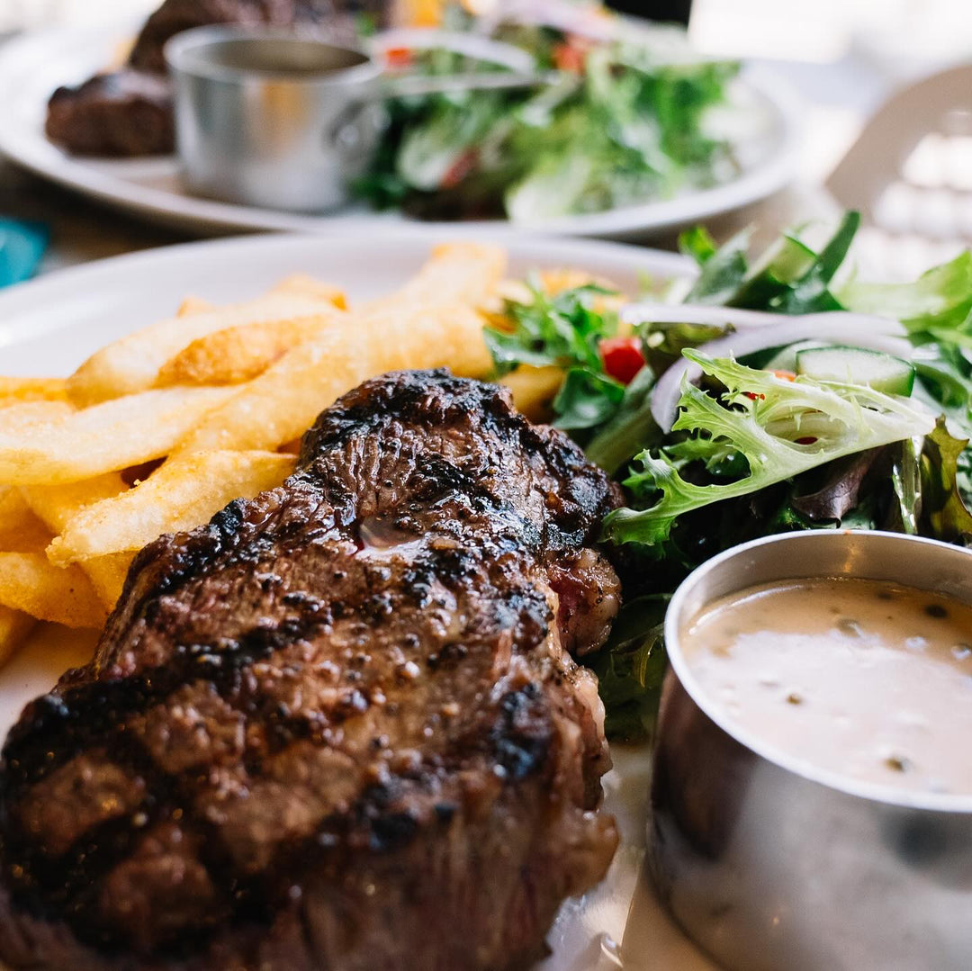 White Rhino Bar & Eats